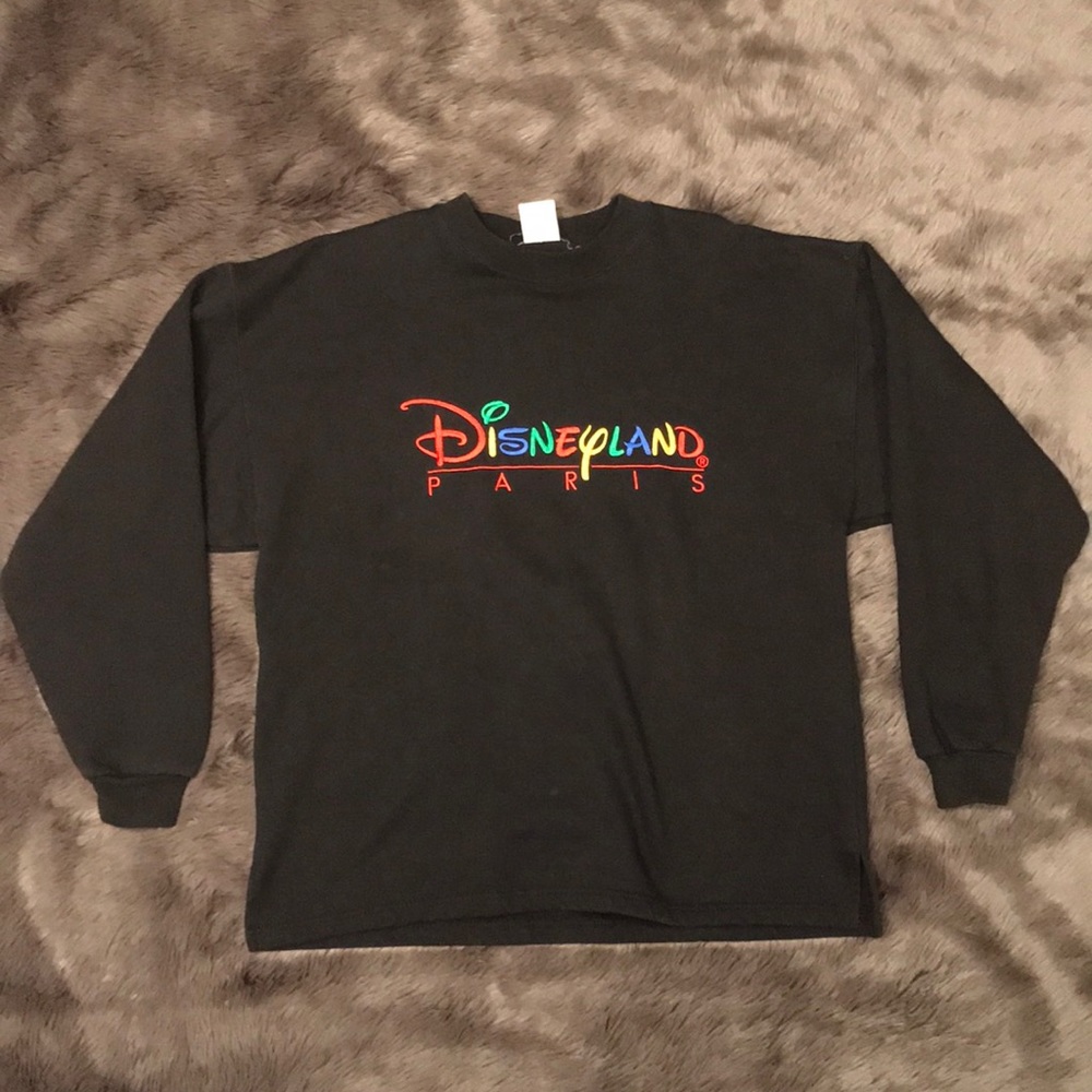 Woman’s DisneyLand Paris crewneck Sz. Small